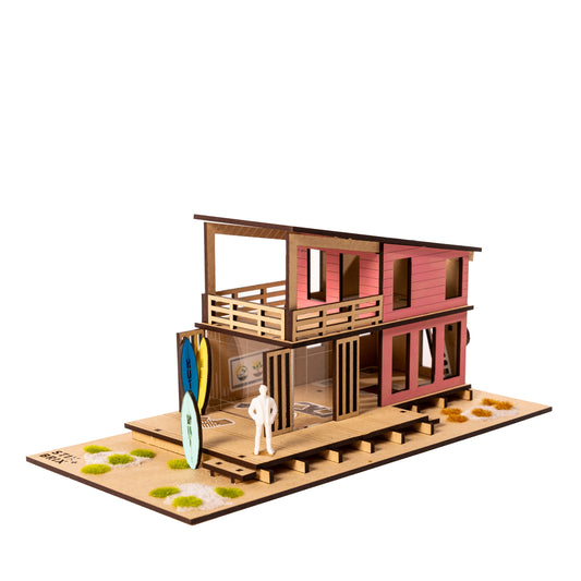 BEACH HUT